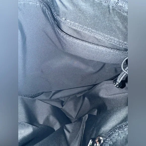 Lululemon Carry Onward Rucksack 12L - Picture 2 of 11